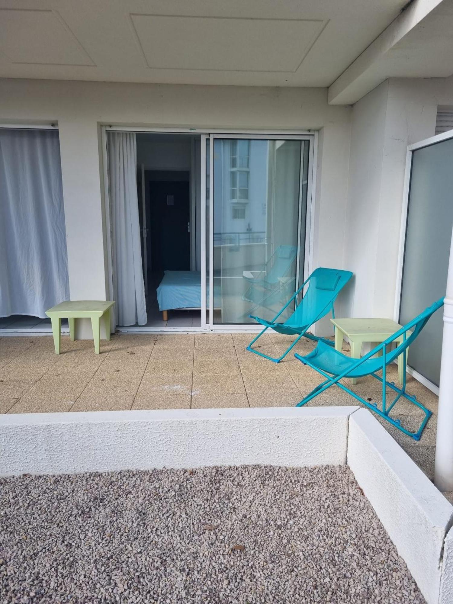 Appartement Du Golf Terrasse Piscine Tout A Pied Сибур Екстериор снимка